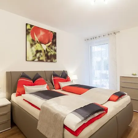 Daire H & P